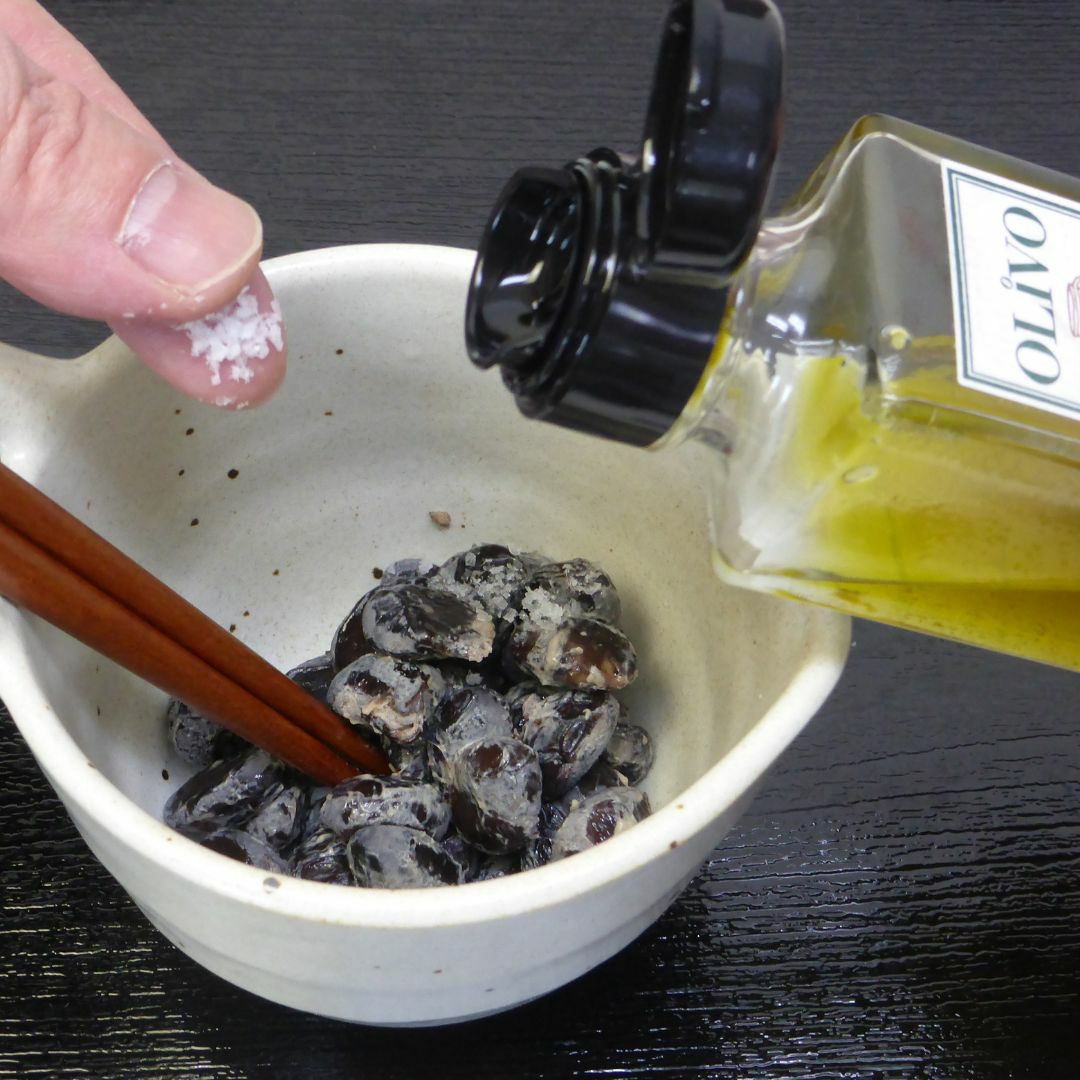 黒豆納豆とオリーブオイル